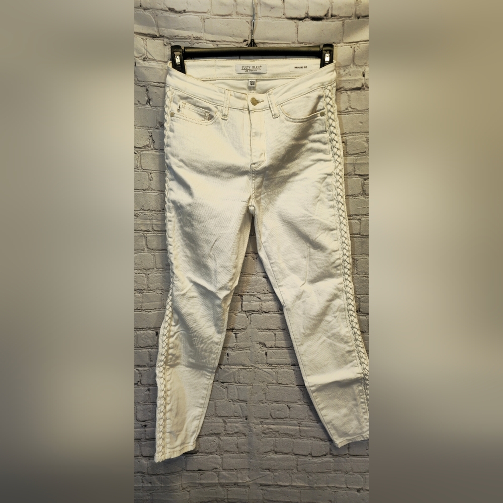 Judy Blue Women's White Straight Leg Jeans